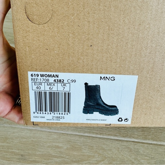 MNG Black Leather Combat Boots Thick Rubber Track Sole Ankle/Calf High - Picture 15 of 17